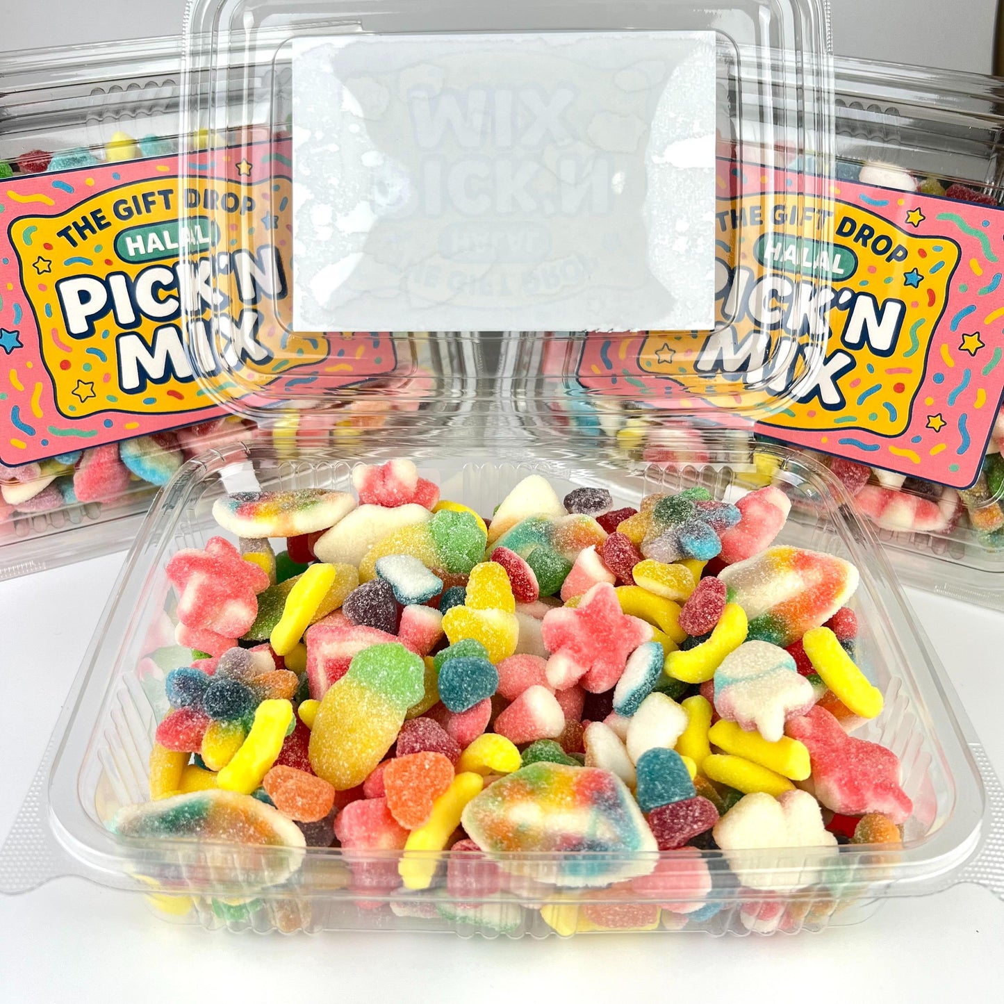 The Gift Drop Sweet & Sour Ultimate Fizzy Mix Tub 700g