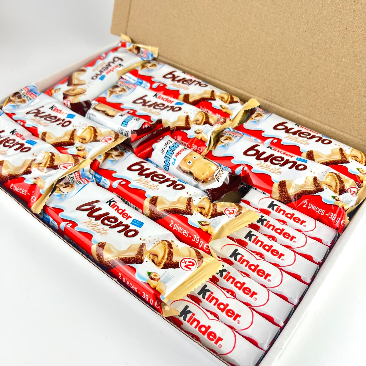 Kinder Bueno White Large Postal Gift Box